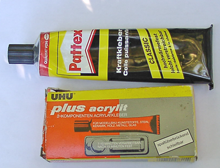 Pattex Uhu plus