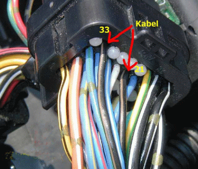 Suzuki: Stecker und Kabel